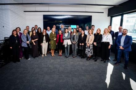 Express Courier dio treće generacije Management Excellence Award Programa